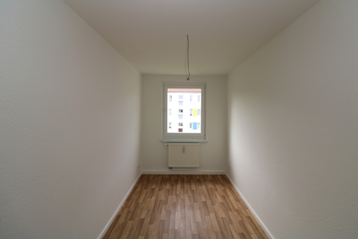 Saustark...günstige 2-RW mit Wanne und Balkon!!! - Beispiel Schlafzimmer