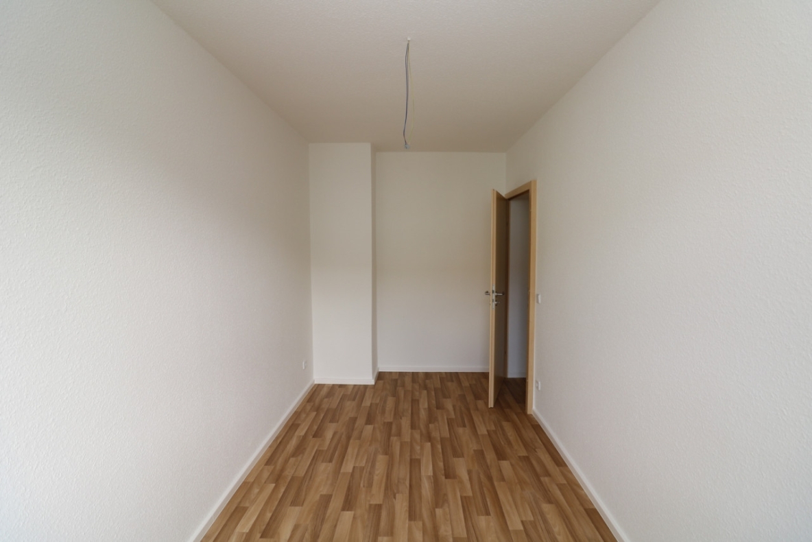 Saustark...günstige 2-RW mit Wanne und Balkon!!! - Beispiel Schlafzimmer