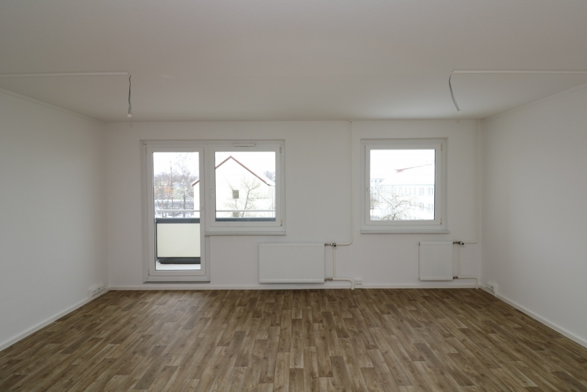 An die Töpfe...fertig...los! 2-RW mit Einbauküche, Wanne & Balkon!!! - Beispiel Wohnzimmer