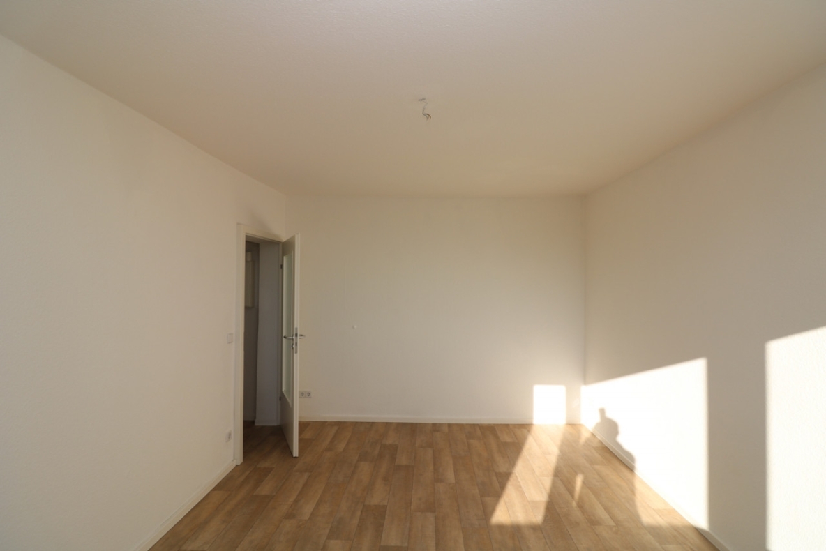 *Spar dich glücklich* - 1RW in zentraler Lage mit modernem Bad - Beispiel WZ