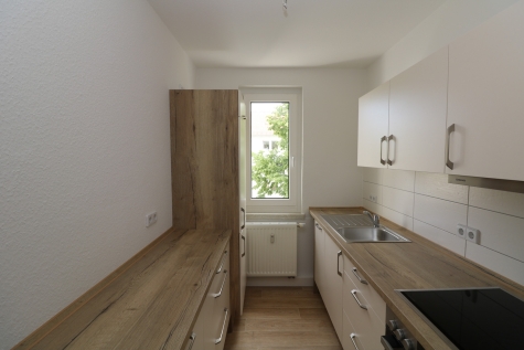 Topf die Wette gilt…moderne 3-RW mit Einbauküche!!!, 09599 Freiberg, Franz-Kögler-Ring 9