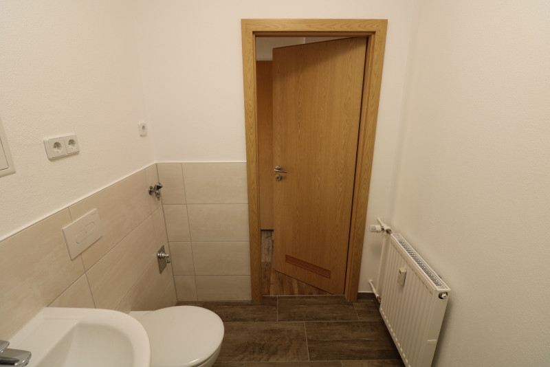 Auch für Nichtschwimmer geeignet...3-RW mit modernem Wannenbad & Balkon! - Beispiel Bad