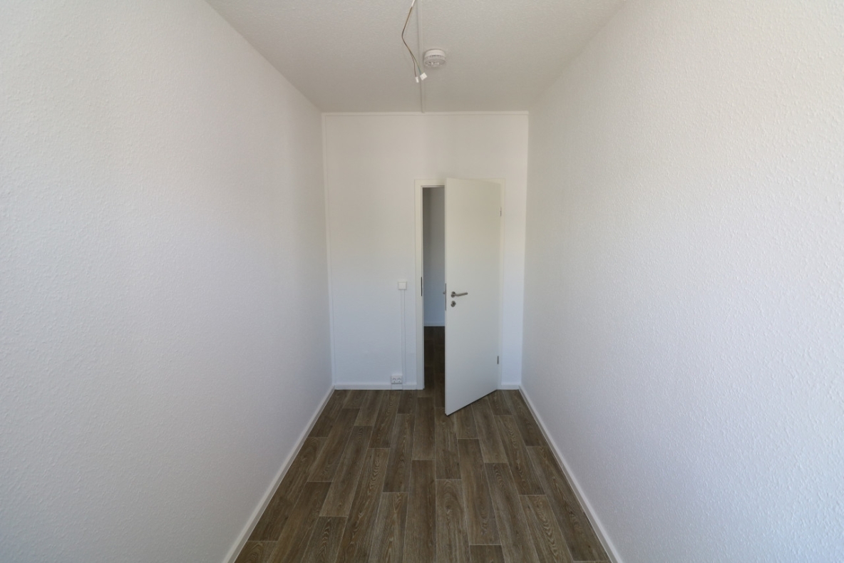 Auch für Nichtschwimmer geeignet...3-RW mit modernem Wannenbad & Balkon! - Kinderzimmer