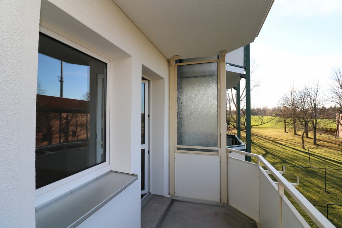 Vorkoster gesucht…1-RW mit Einbauküche, Dusche & Balkon!!! - Balkon