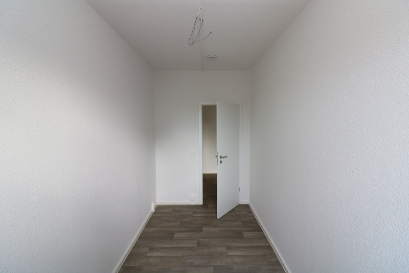 Liebe auf den ersten Blick...sanierte 3-RW mit Dusche & Balkon!!! - KiZi