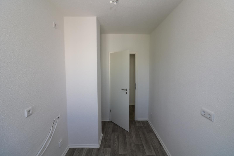 Die heißen Tage können kommen...3-RW mit Dusche & Balkon! - Beispiel Küche