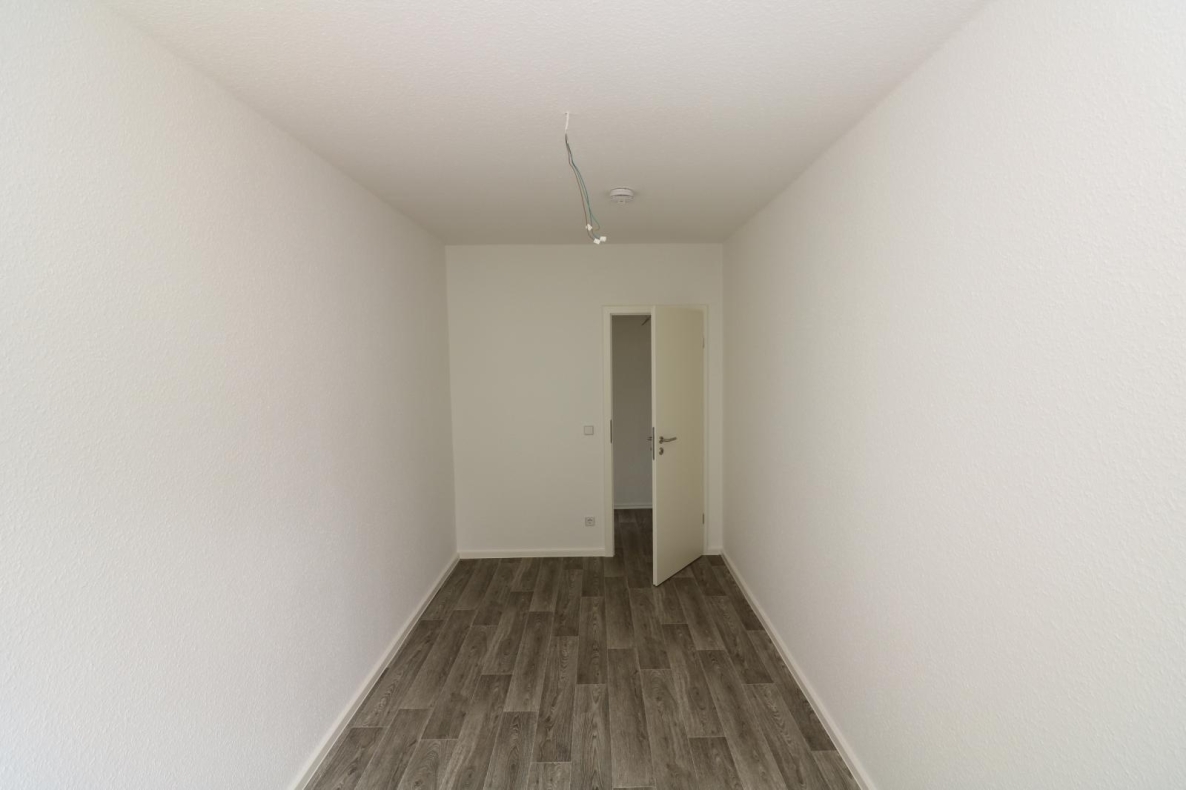 Shower me in sunshine - moderne 3RW mit Dusche und sonnigem Balkon - Kinderzimmer