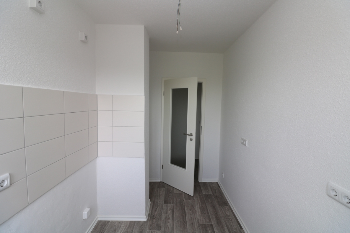 Auf die Plätze…fertig…mieten!!! 3-RW mit Wanne u. Balkon!!! - Beispiel Küche