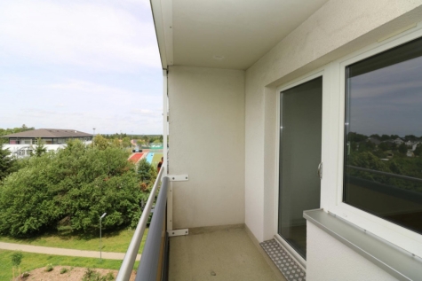 Viel Platz für Kind und Kegel…4-RW mit Wanne & Balkon!!!, 09599 Freiberg, Paul-Müller-Straße 55