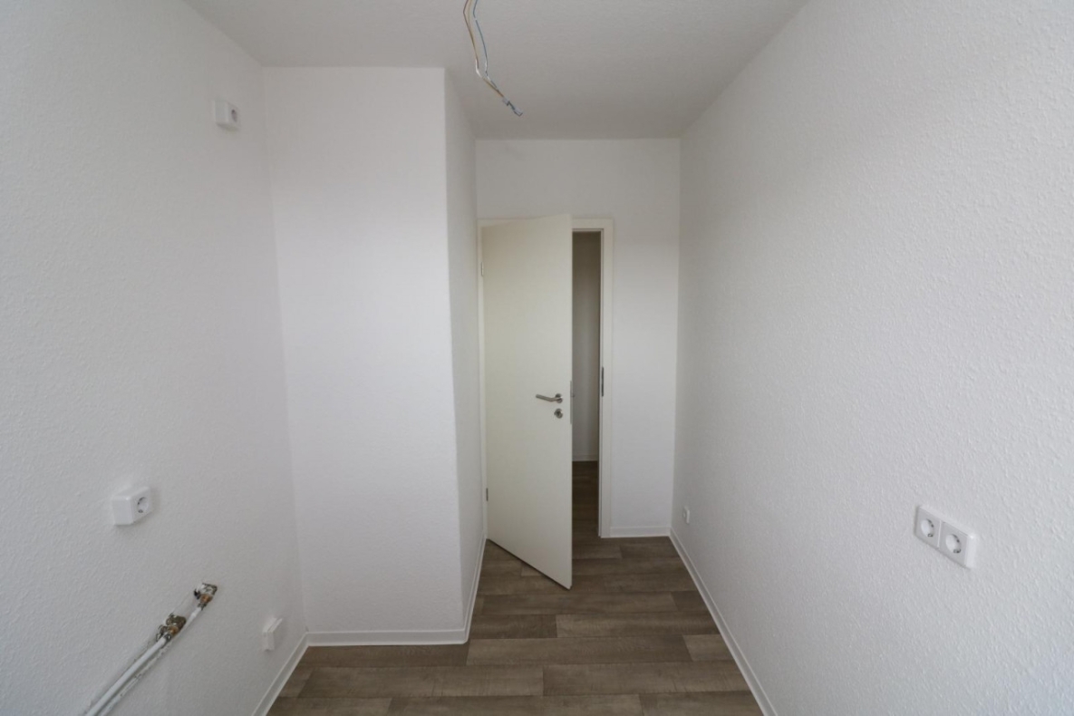 3...2...1...meins...tolle 3-RW mit Wanne & Balkon!!! - Küche