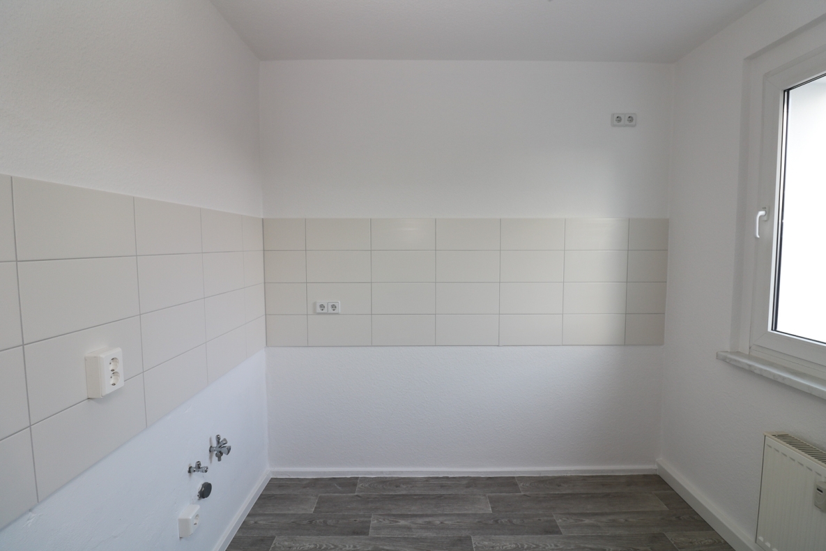 Hulapalu...greif einfach zu...moderne 3-RW mit Wanne u. Balkon!!! - Beispiel Küche