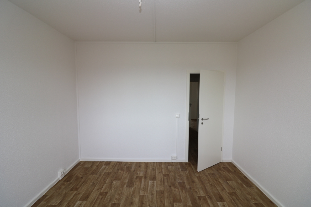 Eine neue Wohnung ist wie ein neues Leben…neu sanierte 2-RW mit Dusche u. Balkon!!! - Beispiel Schlafzimmer