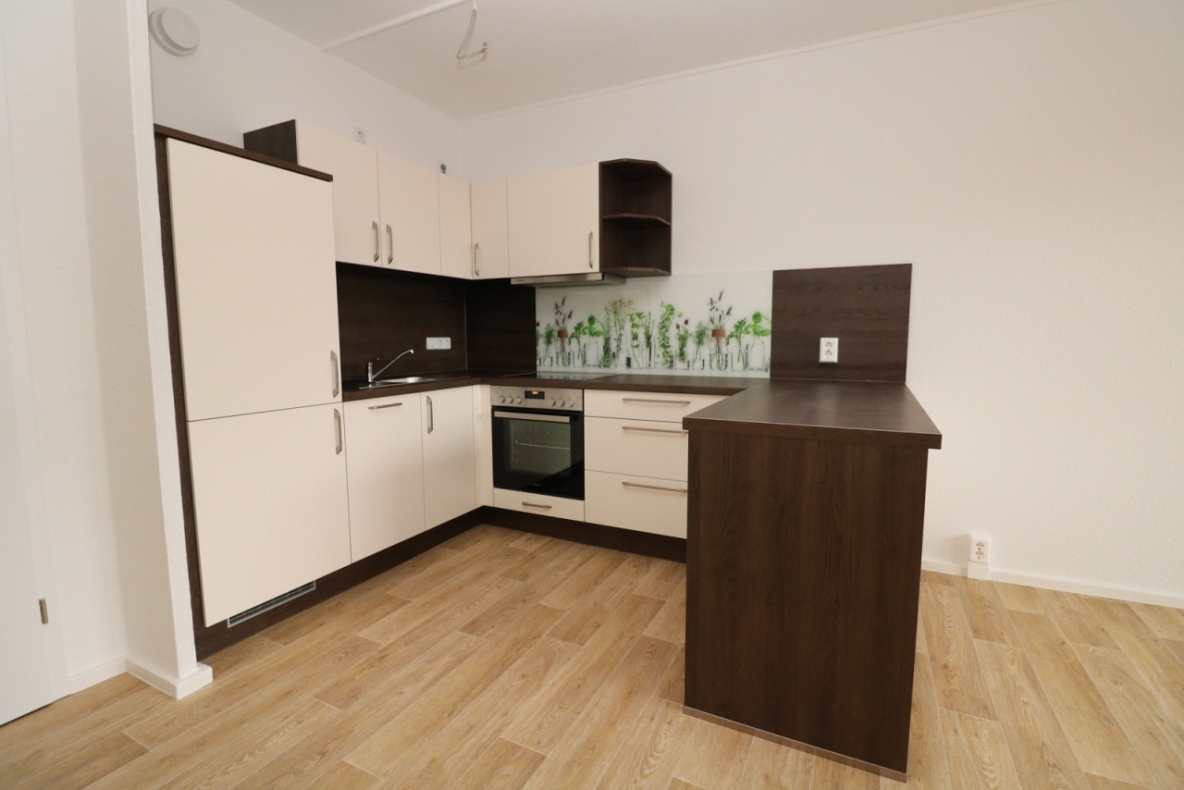 Endlich ein gesundes Happy-Meal...2-RW mit Einbauküche, Dusche & Balkon!!! - Küche