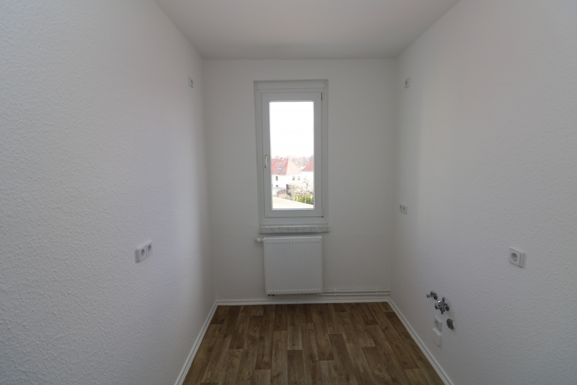 Ein Schnapper...helle 2-RW mit modernem Wannenbad!!! - Küche