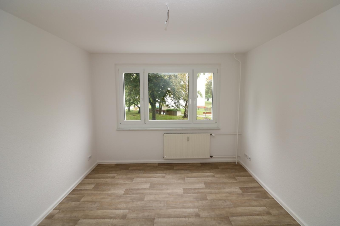 EG-Wohnung mit bodengleicher Dusche u. Balkon...da freuen sich nicht nur die Umzugshelfer! - Beispiel Schlafzimmer