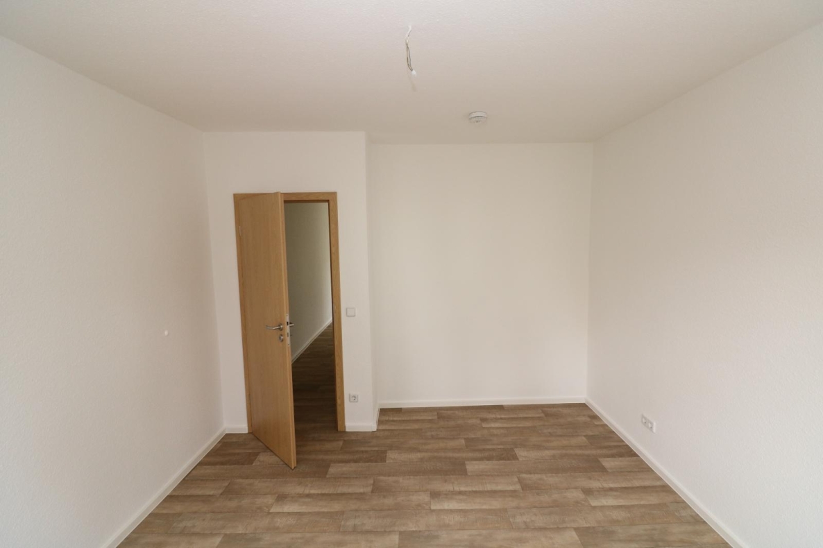 EG-Wohnung mit bodengleicher Dusche u. Balkon...da freuen sich nicht nur die Umzugshelfer! - Beispiel Schlafzimmer