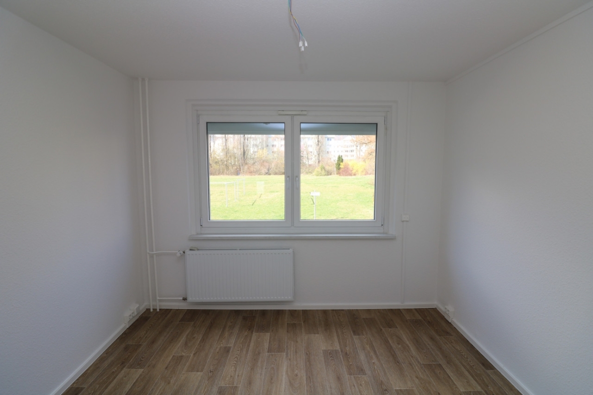 EG-Wohnung mit bodengleicher Dusche & Balkon...da freuen sich nicht nur die Umzugshelfer! - Schlafzimmer