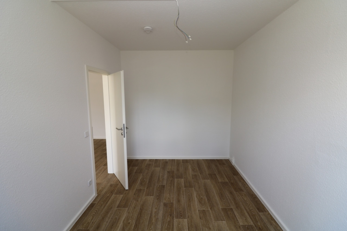 EG-Wohnung mit bodengleicher Dusche & Balkon...da freuen sich nicht nur die Umzugshelfer! - Kinderzimmer