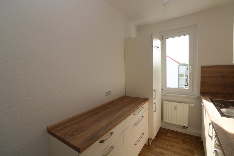 Gerichts-Saal...neu sanierte 2-RW mit Einbauküche & Wanne!!! - Beispiel Küche