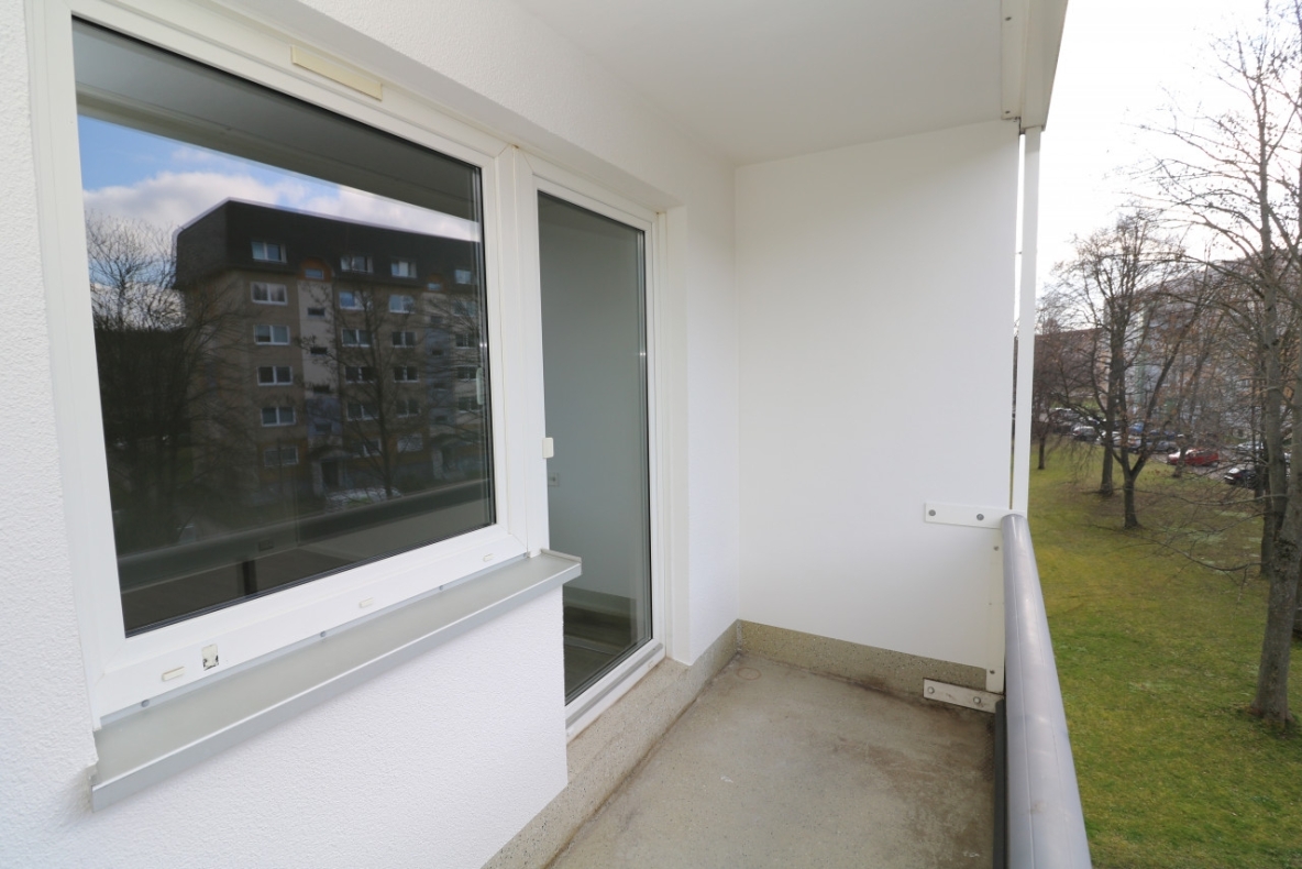 Auch für Nichtschwimmer geeignet...3-RW mit modernem Wannenbad & Balkon! - Balkon
