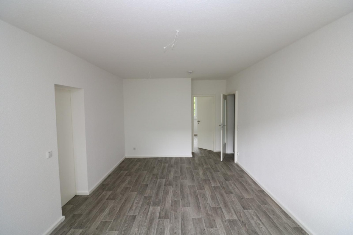 Familienwohnung sucht Nachwuchs...4-RW mit Wanne & Balkon!!! - Beispiel Wohnzimmer