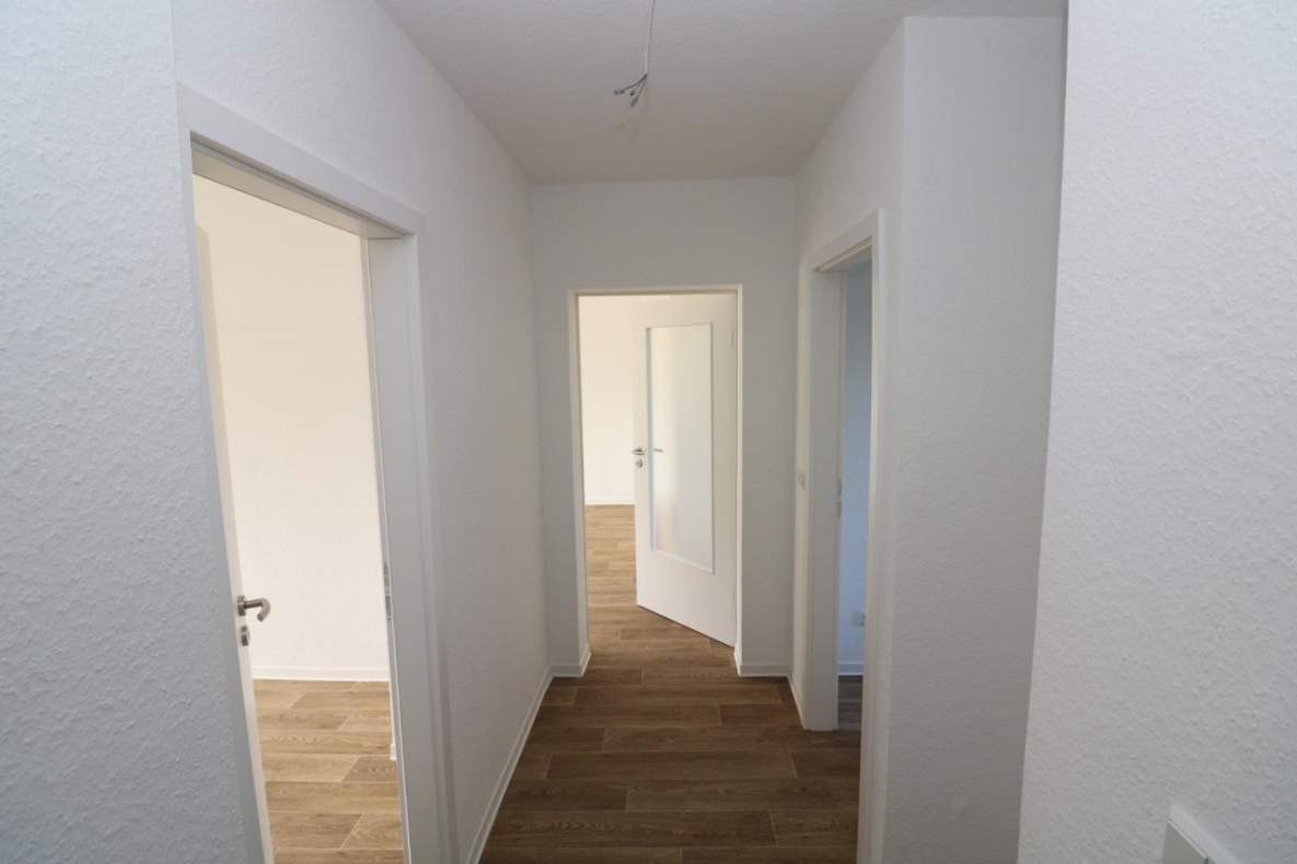 Jeder braucht eine Insel…moderne 3-RW mit Dusche & Balkon!!! - Beispiel Flur