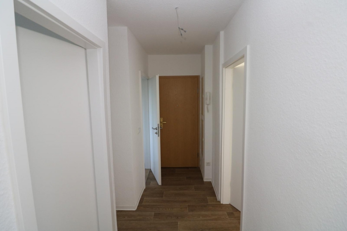 Jeder braucht eine Insel…moderne 3-RW mit Dusche & Balkon!!! - Beispiel Flur