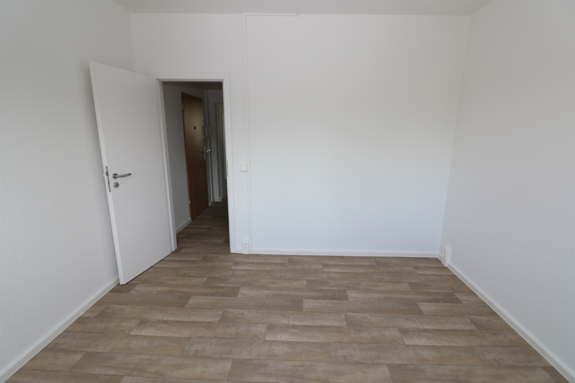 Entspannt einziehen, entspannt wohnen - günstige 2RW mit Badewanne und Balkon - Beispiel Schlafzimmer