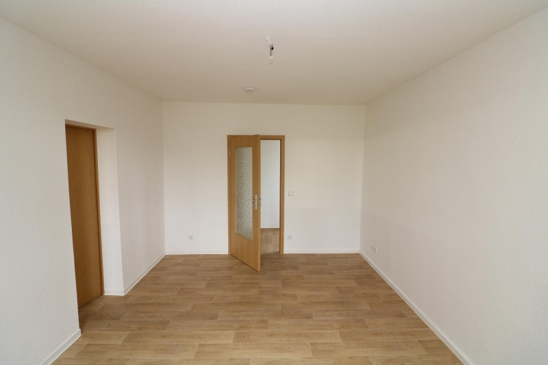 So einfach kann Wohnen sein...EG-Wohnung mit bodengleicher Dusche im Grünen!!! - WZ