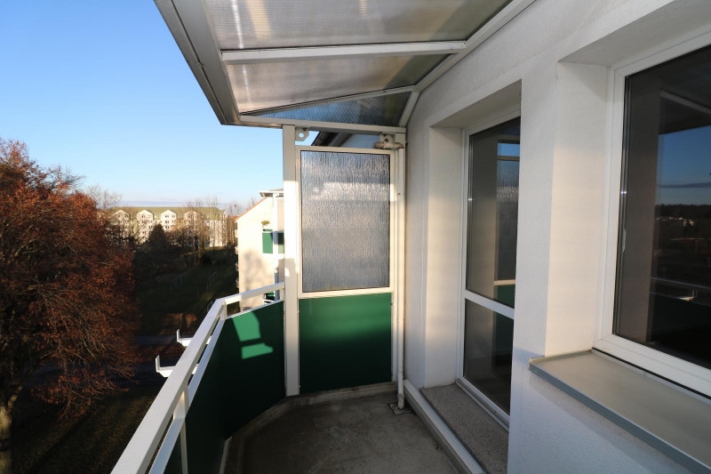 Flieg mit mir zu den Sternen…helle 3-RW mit Wanne & Balkon!!! - Balkon