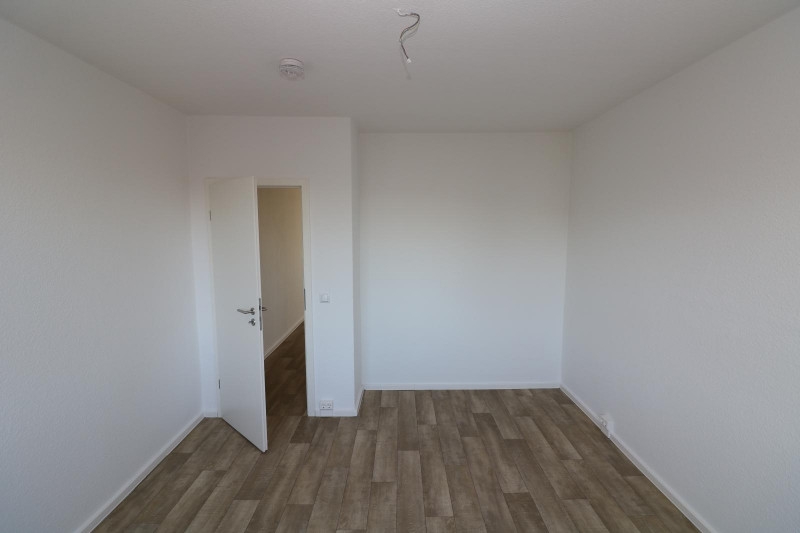 Flieg mit mir zu den Sternen…helle 3-RW mit Wanne & Balkon!!! - Schlafzimmer