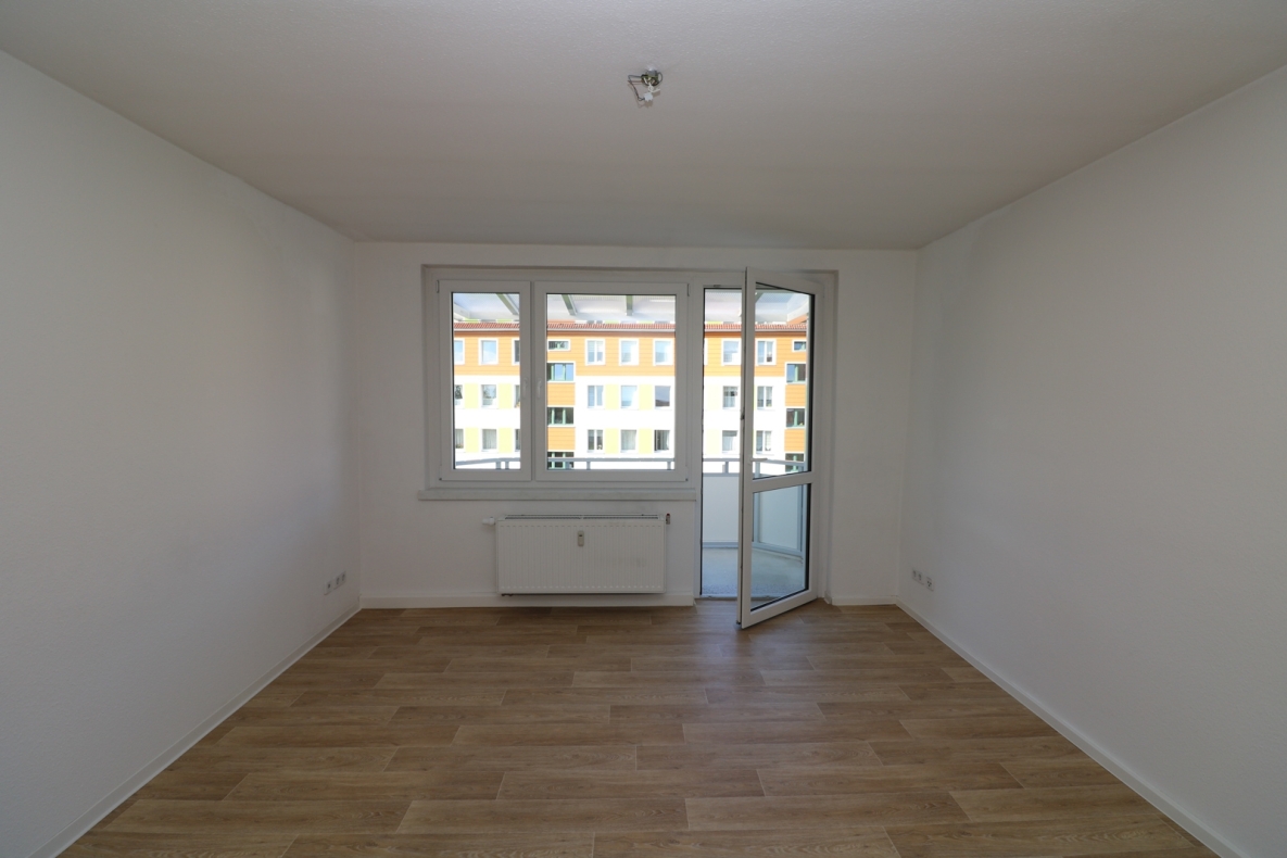 Hier bleibt kein Auge trocken - moderne 3RW mit bodentiefer Dusche! - Beispiel Wohnzimmer