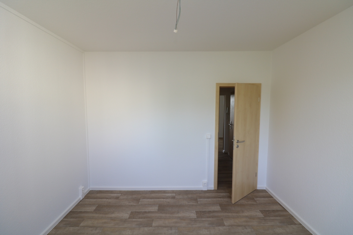 Wohlfühlgarantie...neu sanierte 3-RW mit Dusche und Balkon!!! - Beispiel Schlafzimmer