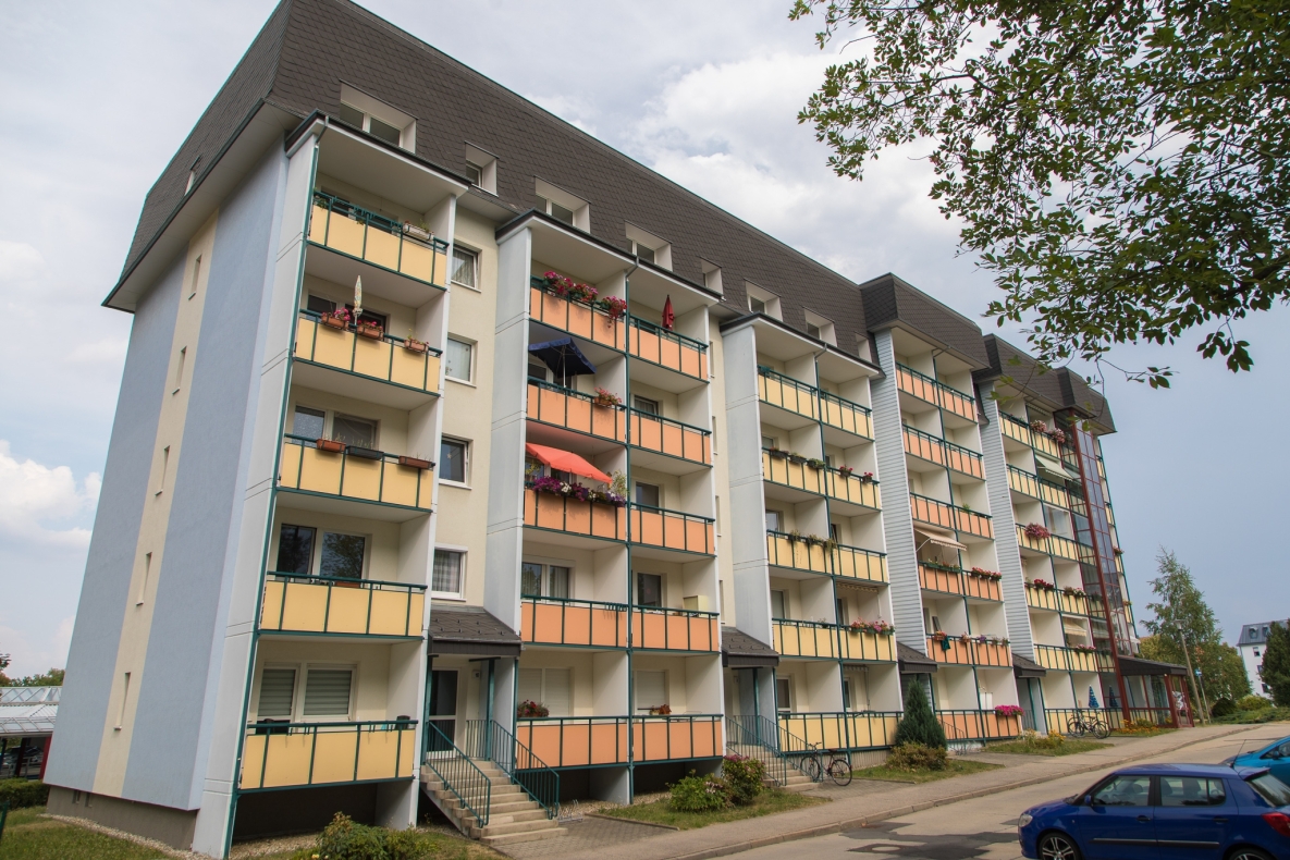 Ohne dich schlaf ich heut Nacht nicht ein…moderne 3-RW mit Wanne u. Balkon!!! - Außenansicht