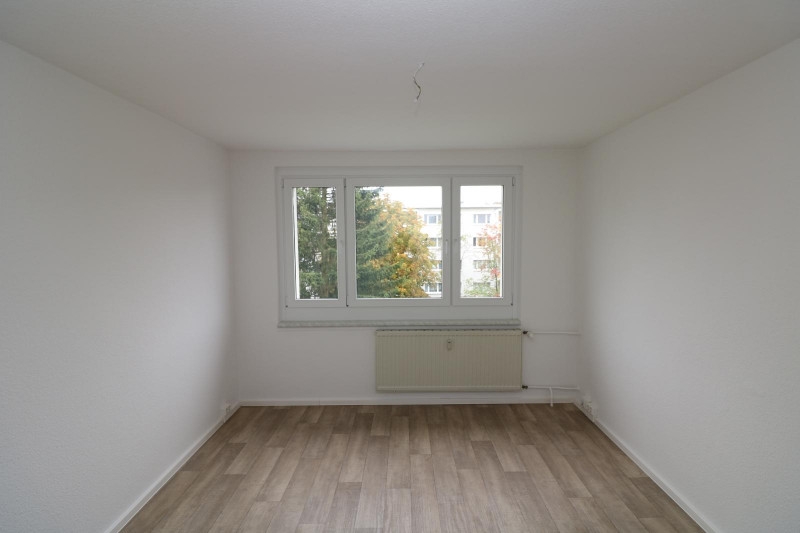 Auf die Plätze…fertig…mieten!!! Große 3-RW mit Wanne & Balkon... - Schlafzimmer