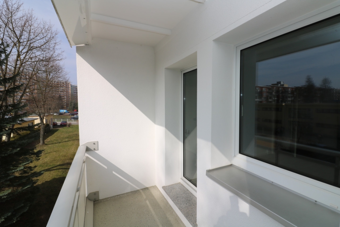 Neues Jahr - neues Glück! Modernisierte 2RW mit Balkon! - Balkon