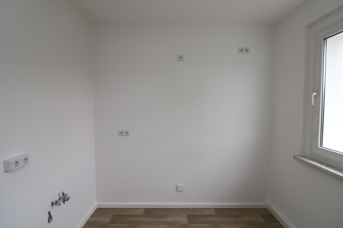 1. Sahne…günstige 3-RW mit Wanne u. Balkon!!! - Küche