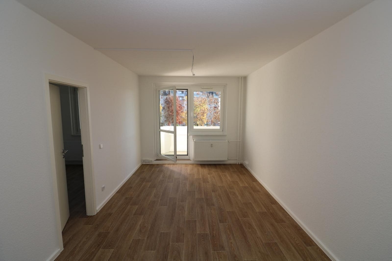 Liebe auf den ersten Blick...sanierte 3-RW mit Dusche & Balkon!!! - Beispiel Wohnzimmer