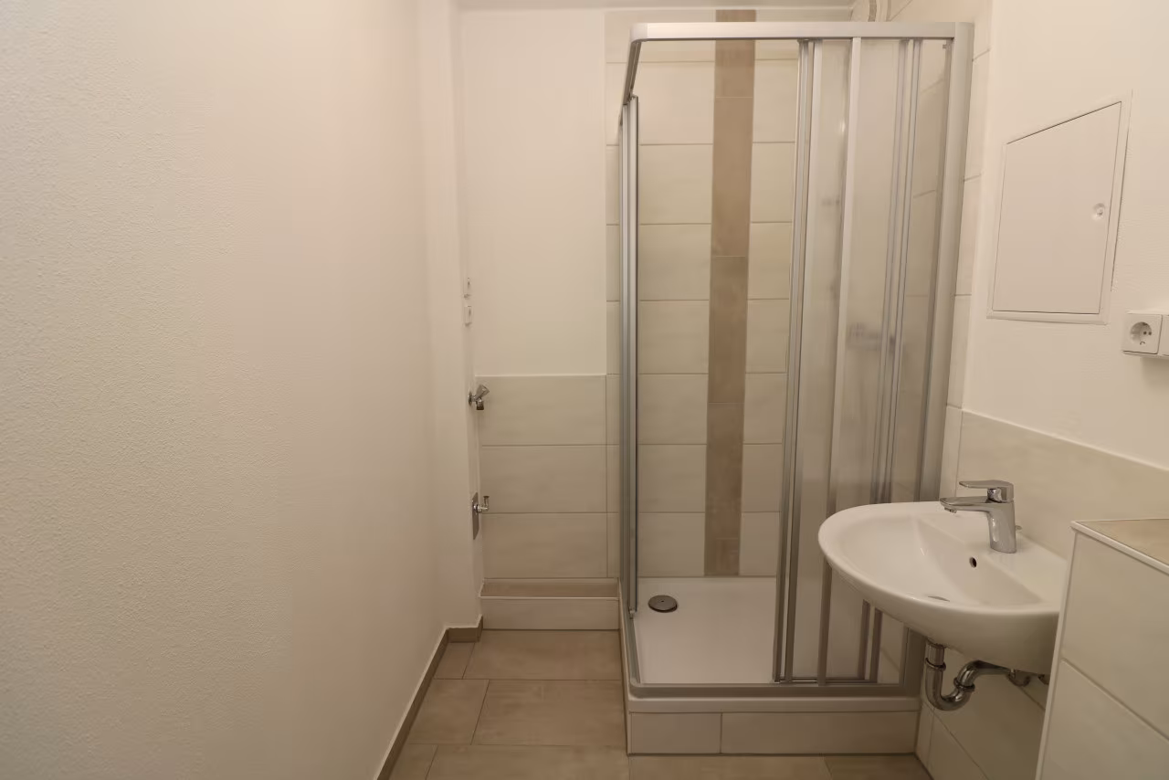 Bad mit Dusche