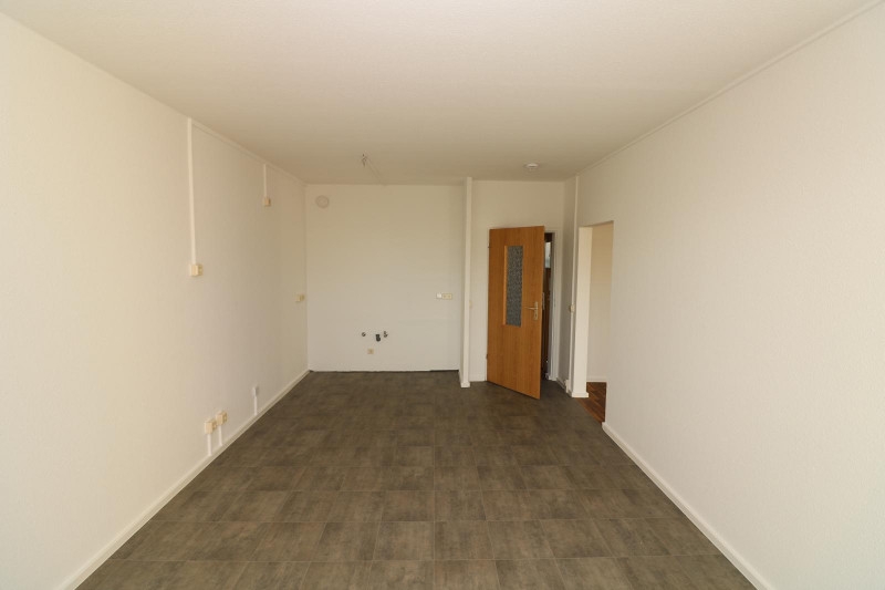 Ein großes Schnäppchen! - Großzügige 3-RW mit 2 Balkonen!!! - Küche