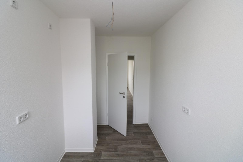 Familienträume XXL...große 4-RW mit 2 Badezimmern, Wanne & Dusche!!! - Küche