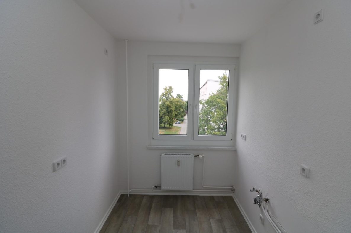*Frühlingsgefühle* Modernisierte 3RW inkl. Balkon - Küche