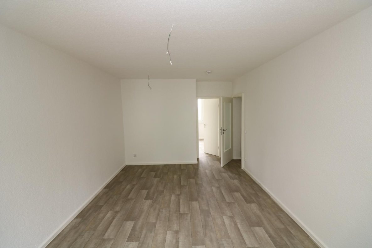 *Frühlingsgefühle* Modernisierte 3RW inkl. Balkon - Wohnzimmer