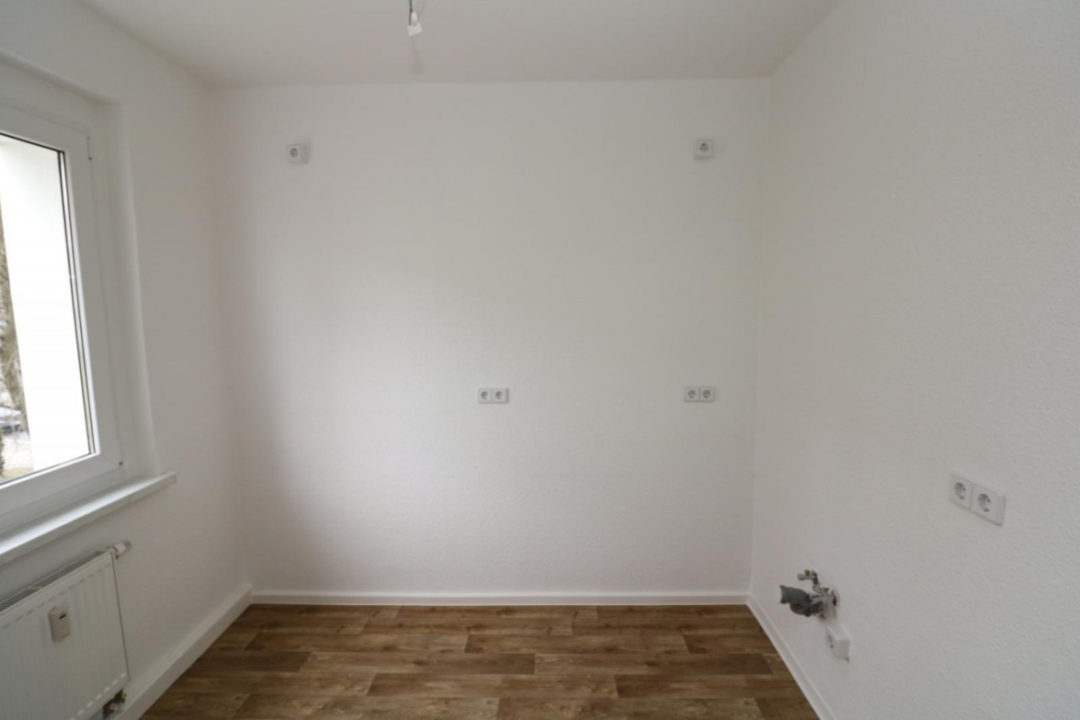 Dein ist mein ganzes Herz…helle 3-RW mit Wanne & Balkon!!! - Küche