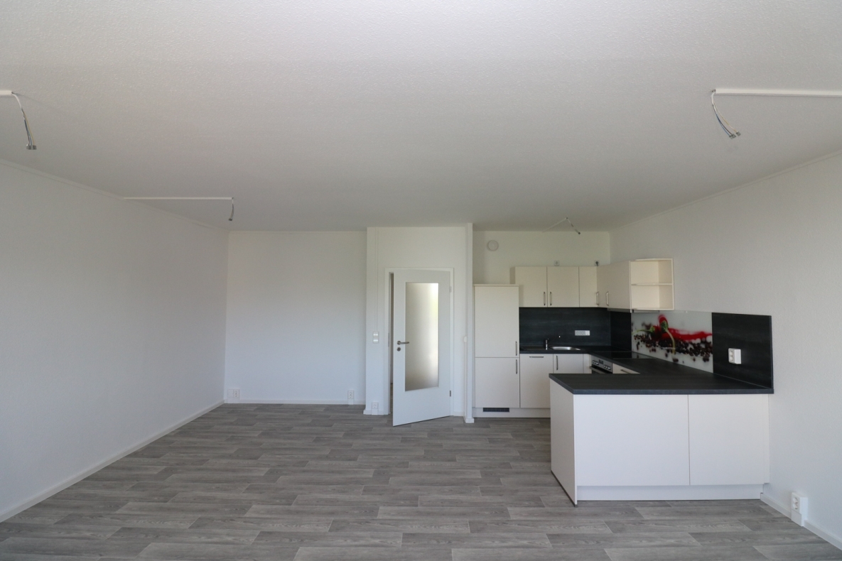 Koch-Oase sucht Küchenchef...2-RW mit Einbauküche, Dusche u. Balkon!!! - Beispiel Wohnbereich