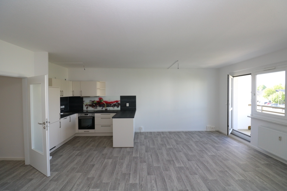 Koch-Oase sucht Küchenchef...2-RW mit Einbauküche, Dusche u. Balkon!!! - Beispiel Wohnbereich