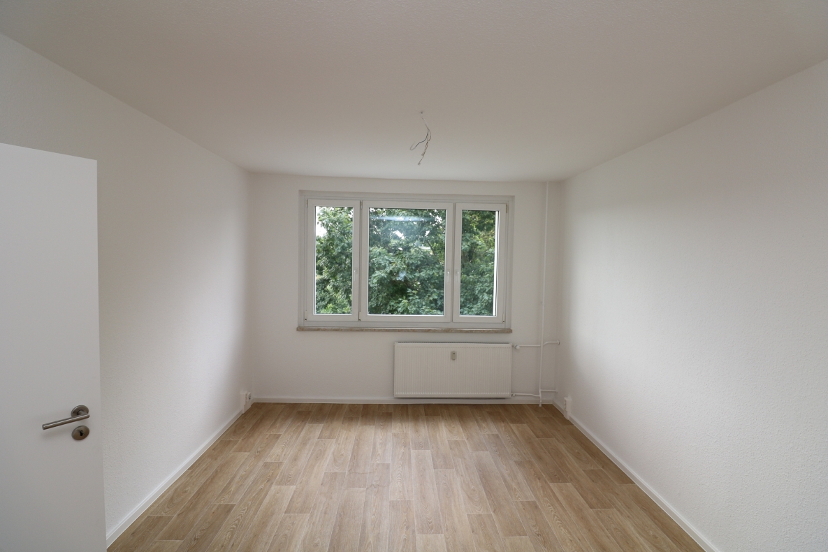 *Sie haben Ihr Ziel erreicht* - 3RW mit Ausblick, Wanne und Balkon - Schlafzimmer