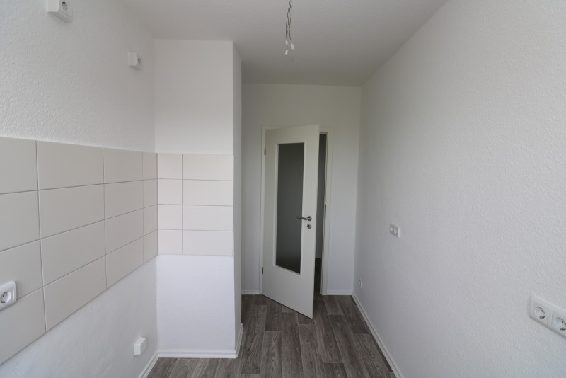 Auf die Plätze…fertig…mieten!!! 3-RW mit Wanne & Balkon!!! - Beispiel Küche