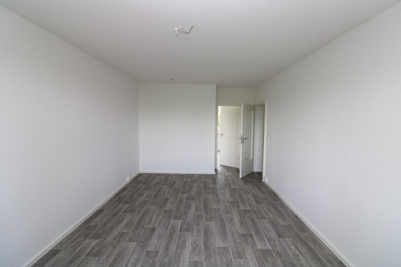 Auf die Plätze…fertig…mieten!!! 3-RW mit Wanne & Balkon!!! - Beispiel Wohnzimmer