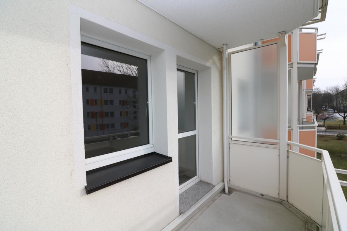 *3-Raum-Wohn-Glück* mit Badewanne und Balkon - Balkon